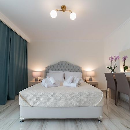 Castello Boutique Rooms Kavála ภายนอก รูปภาพ